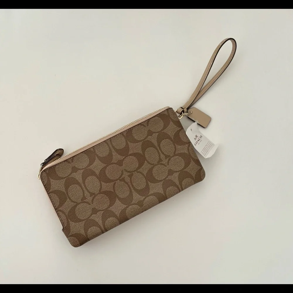 Coach NWT double zip wallet/wristlet - Picture 5 of 16